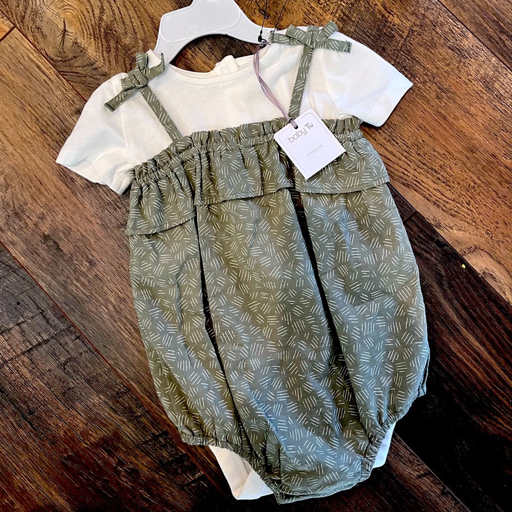 Baby bubble romper, onesie & headband set 9-12 months